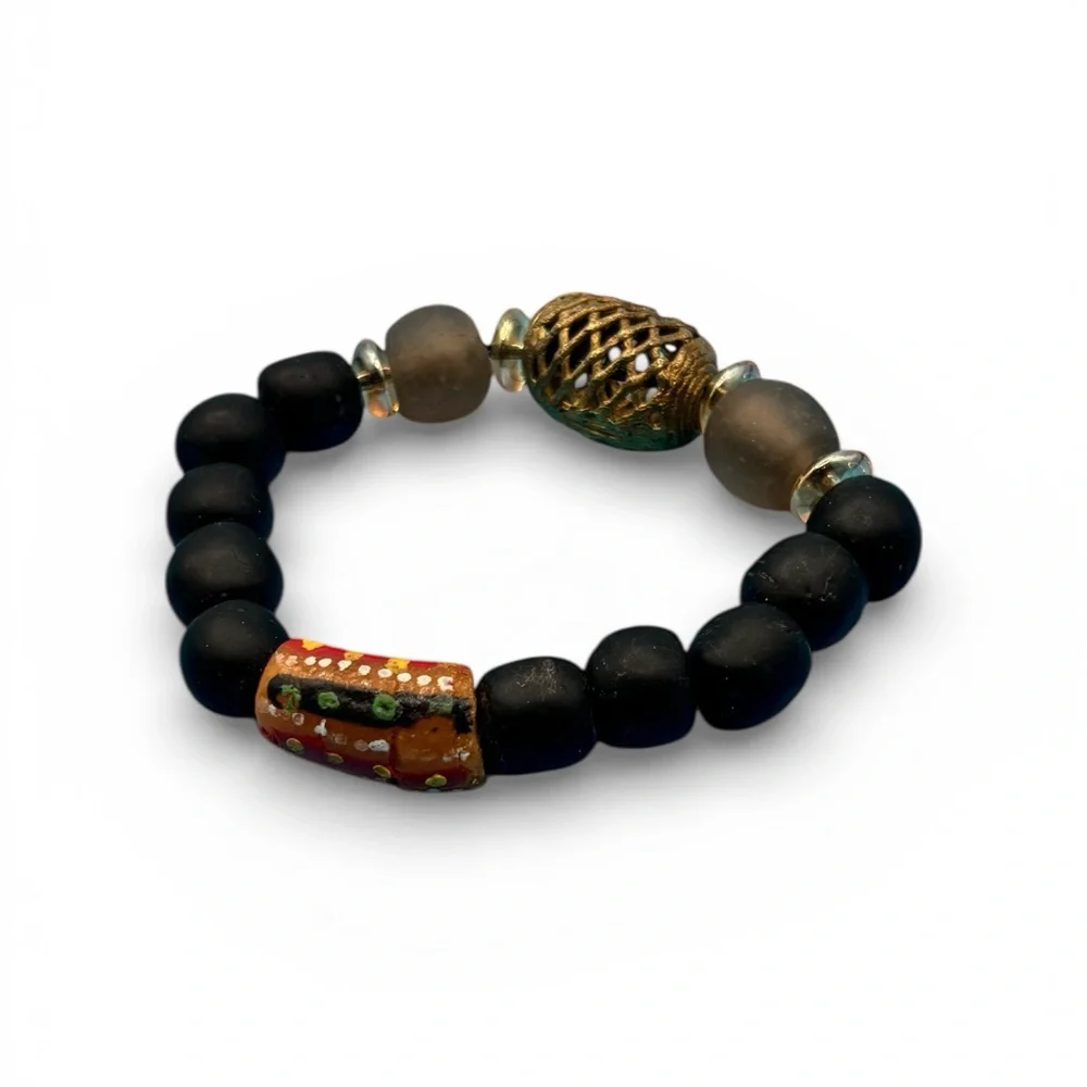 Black‎ and Gold Beaded Bracelet